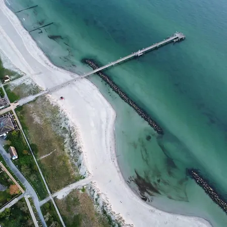 Ferienhaussiedlung Strandperlen Weidenhof 8b Hébergement de vacances Wustrow (Fischland)